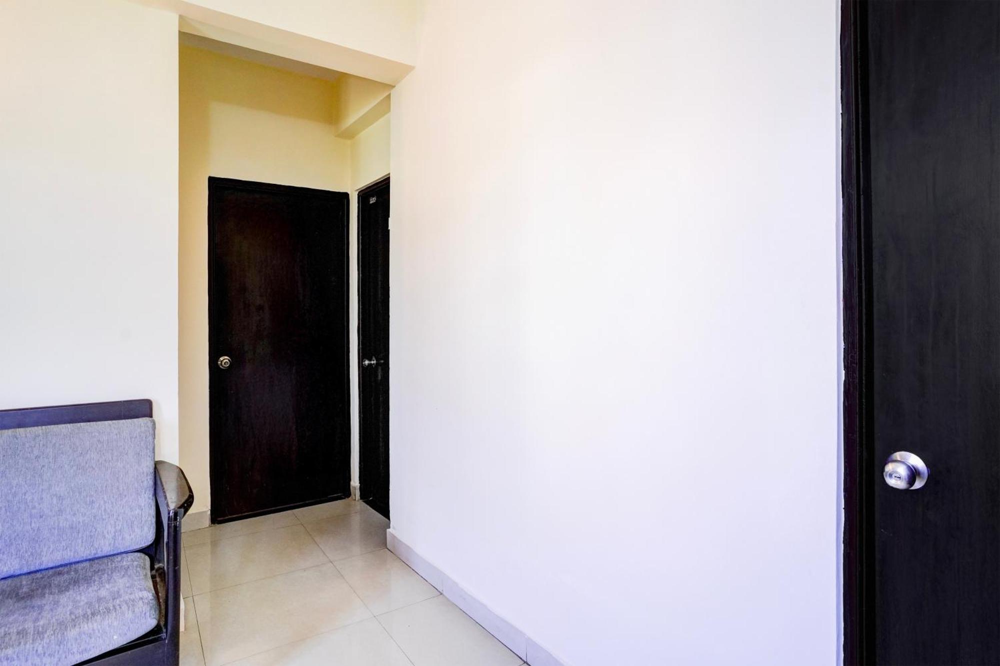 Super Collection O Panjim Near Miramar Beach Taleigao Ngoại thất bức ảnh