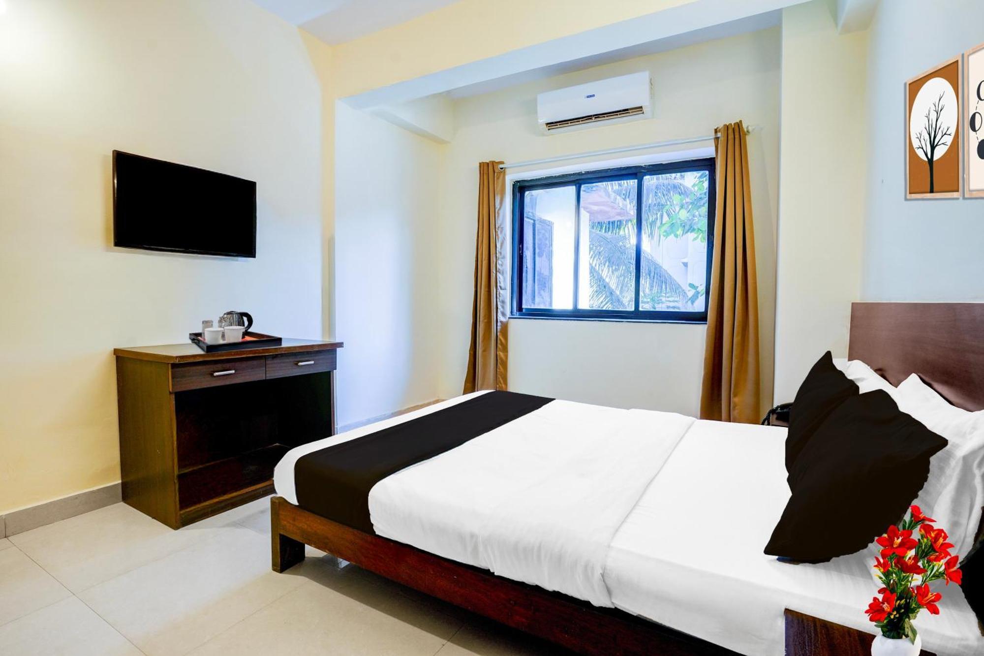 Super Collection O Panjim Near Miramar Beach Taleigao Ngoại thất bức ảnh