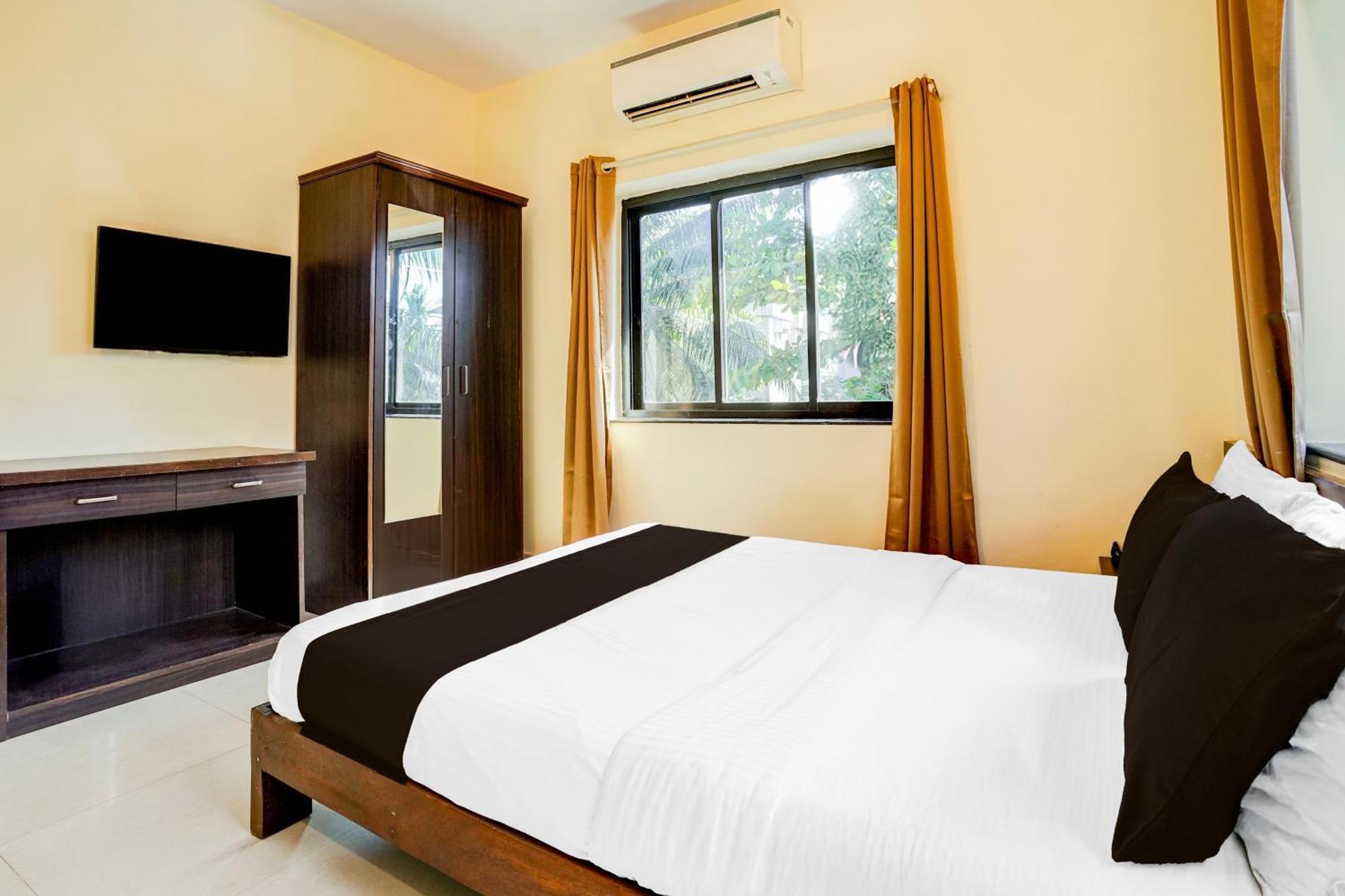 Super Collection O Panjim Near Miramar Beach Taleigao Ngoại thất bức ảnh